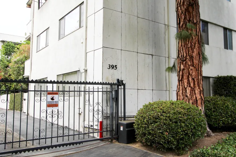 The address for Oakland Towers South