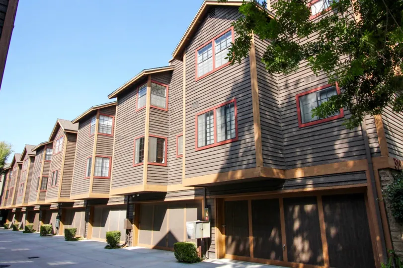 The units at Ohio Woods in Pasadena, California