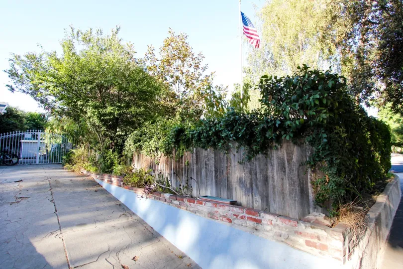 The landscaping around Orange Grove Terrace