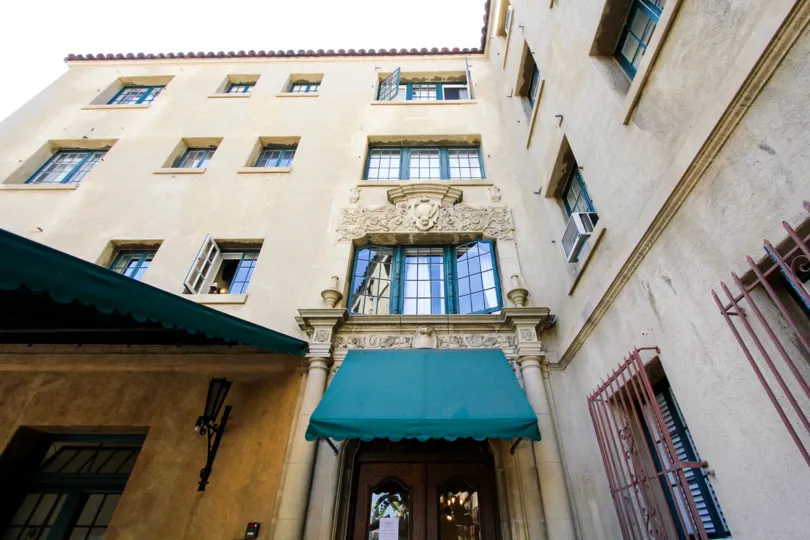 The covered entrance for The Barcelona