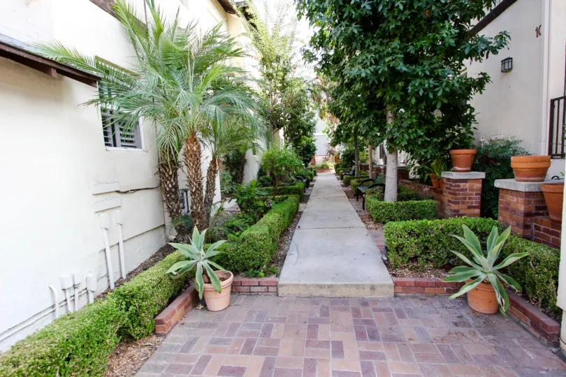 The sidewalk through Tivoli Villas in Pasadena, California