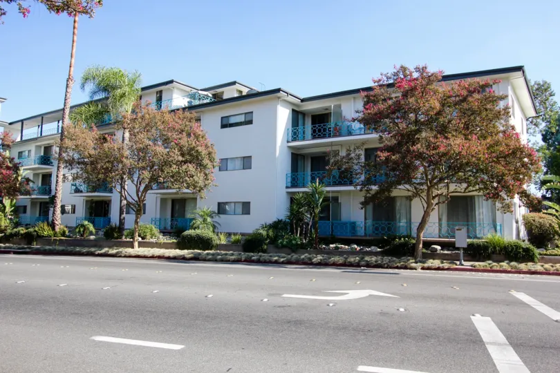 The view of Whispering Waters in Pasadena, California