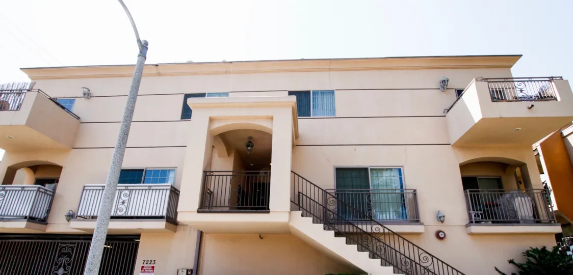 The Baird Luxury Condos building in Reseda California