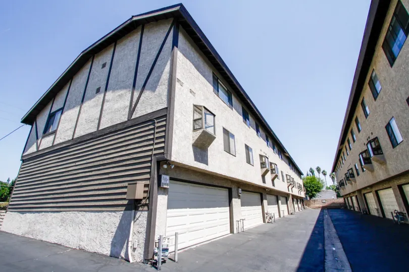 The drive up to Kingston Townhomes East in Reseda California