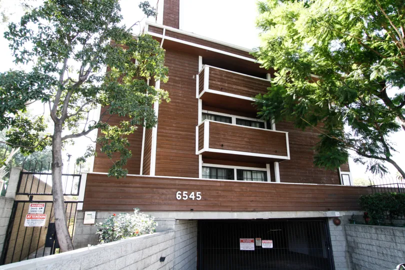 The address on the Parkview Reseda building
