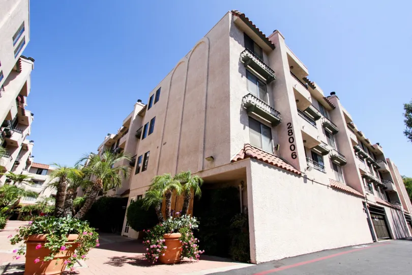 The Casa Verde Estates building in San Pedro California