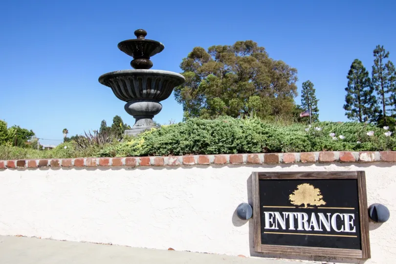 The fountain seen upon entering into Miraleste Canyon Estates in San Pedro California