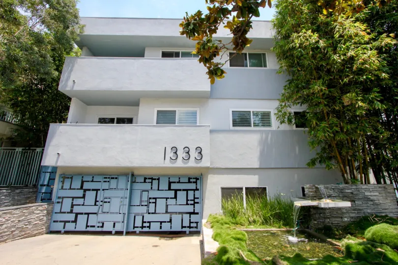 A house in 1333 14th St builted with wounderful imagination
