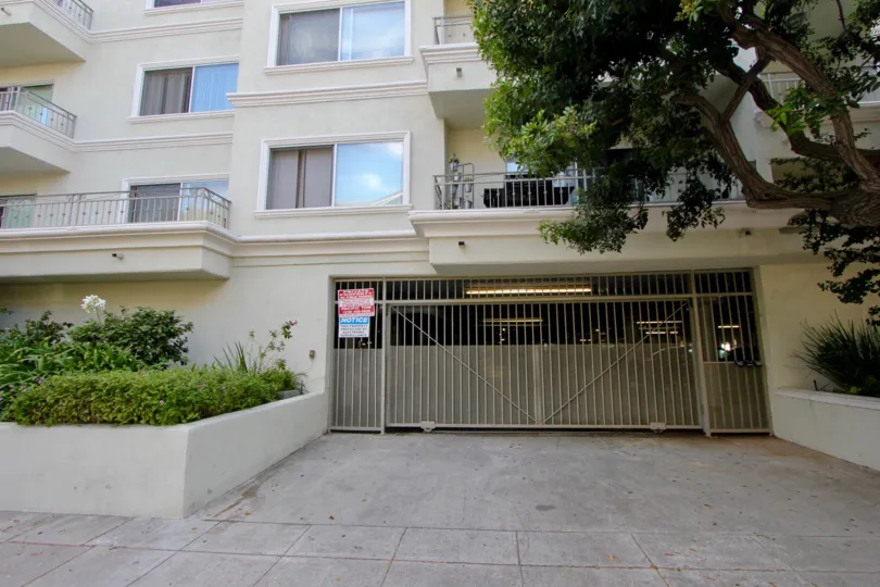 The 1440 23rd St community sits atop of this easy access parking area