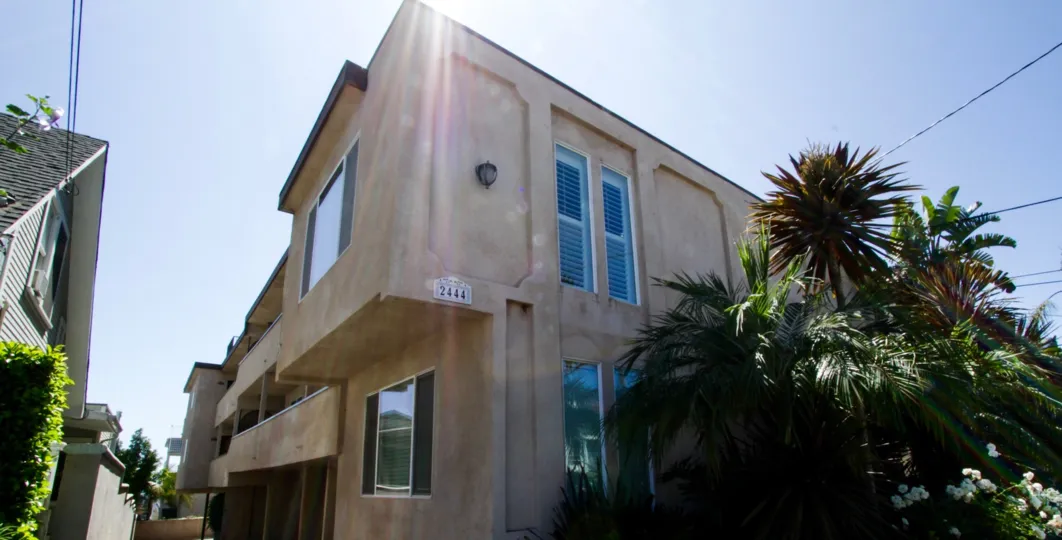 The building at 2444 4th Street in Santa Monica