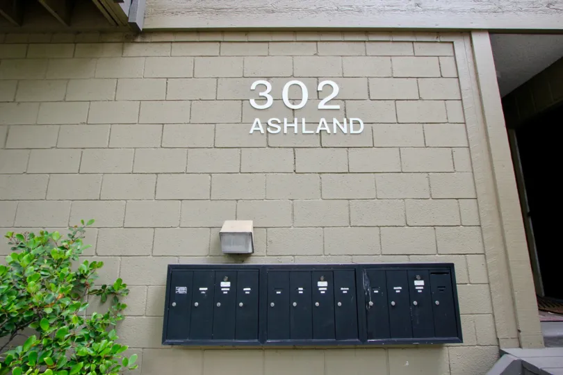 THE BULIDING IS 302 ASHLAND THAT IS VERY BIG BUILDING