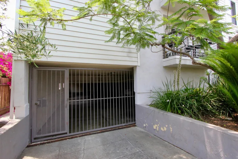 Clean view of the entrance to 832 Euclid, Santa Monica, California