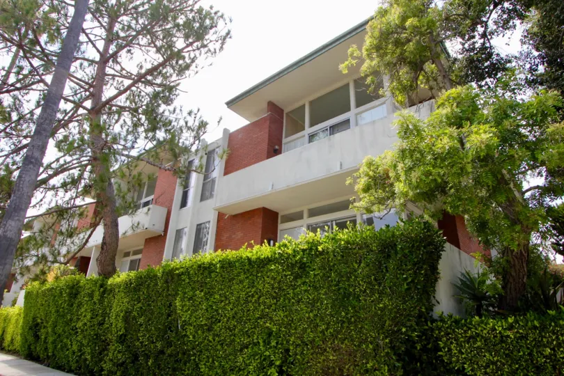 Multi-level condos with balcony, picture windows in Santa Monica