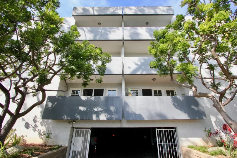 Garage and Balcony view from front of 901 10th St Santa Monica, California