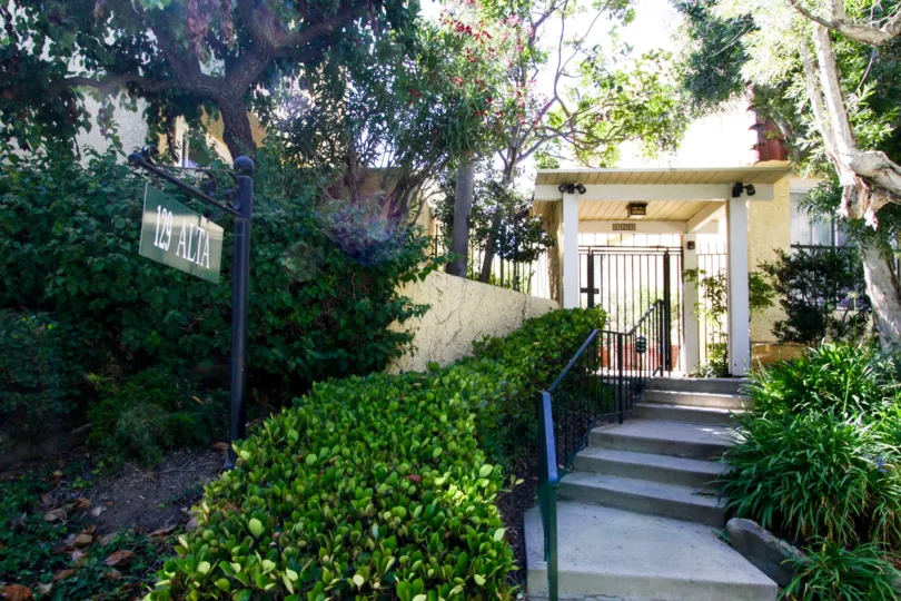The stairs leading into Alta Marguerita in Santa Monica