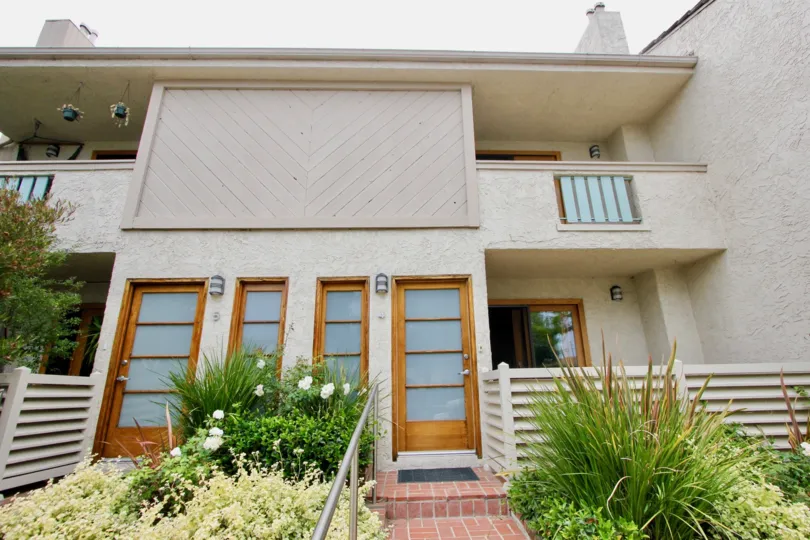Attractive home in santa monica with large and brown doors