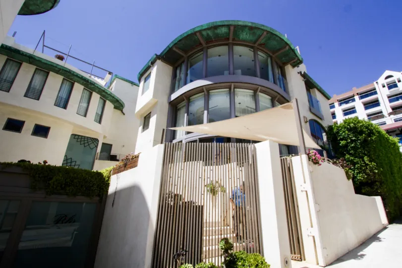 The gated entrance into Blu Santa Monica