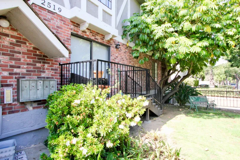 Brick facade view of 2519 Coventry House, Santa Monica, California