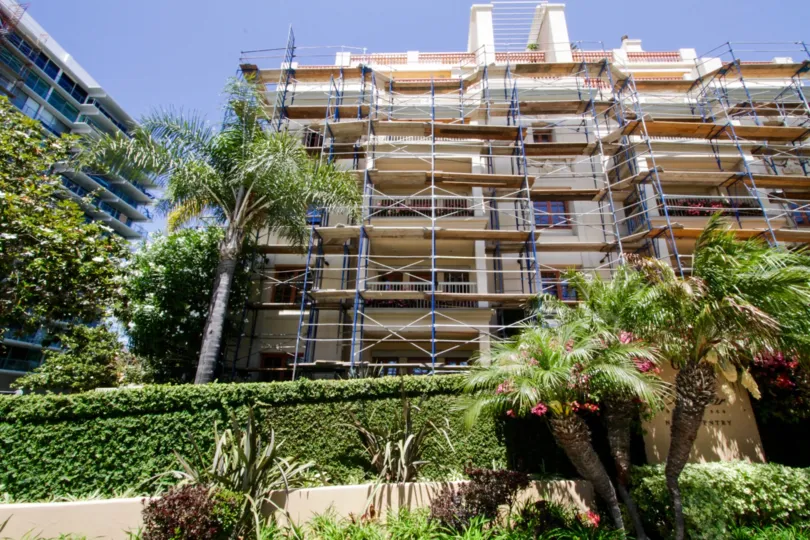 The El Tovar building