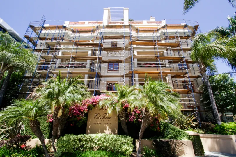 The landscaping around El Tovar in Santa Monica