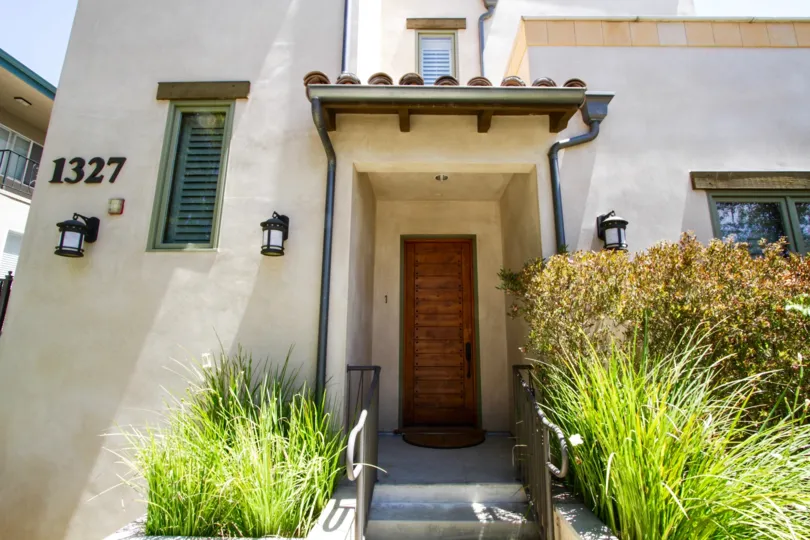 The entrance into Euclid Luxury Condominiums