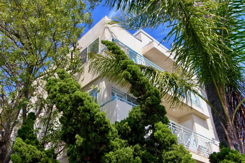 The one and only imperial community with it's tastfully built apartments in the richly lush neighborhood of santa monica