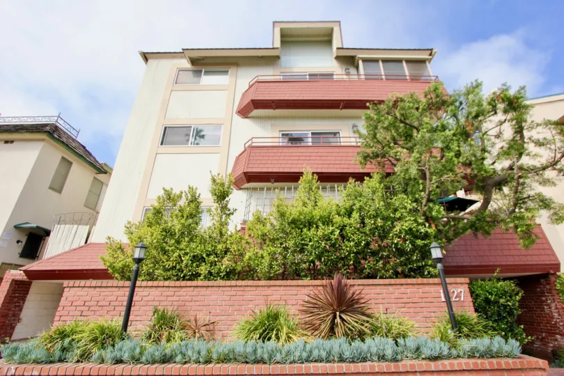 Blue skies over the Monica Villas in Santa Monica California
