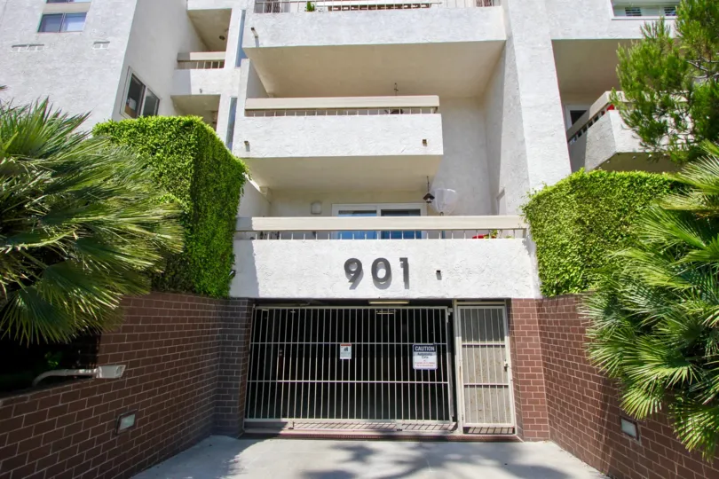 Apartments named Ocean Plaza of Santa Monica California
