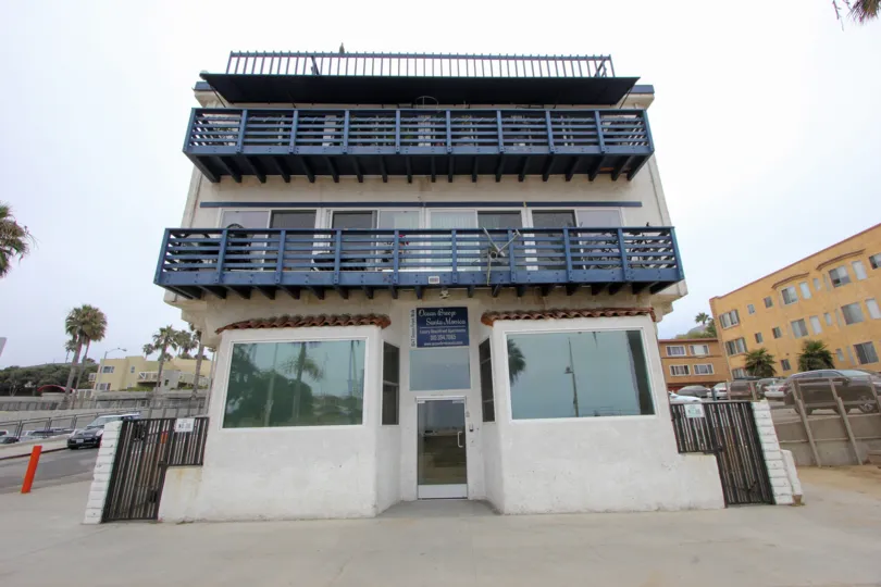 The front side of Ocean View Santa Monica with balcony at top