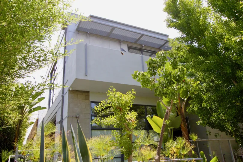 Very green and eco friendly neighborhood of Santa Monica Art Lofts, Santa Monica, california