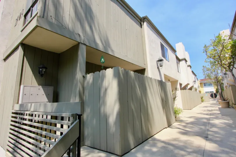 A sunny day at the valley of Santa Monica Townhomes' community in Santa Monica, CA