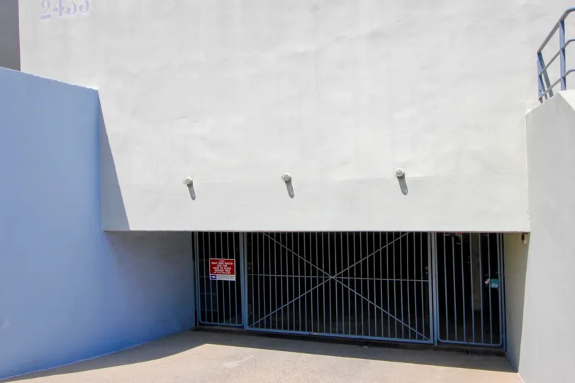 Parking for the cars in villa in Suntech Townhomes