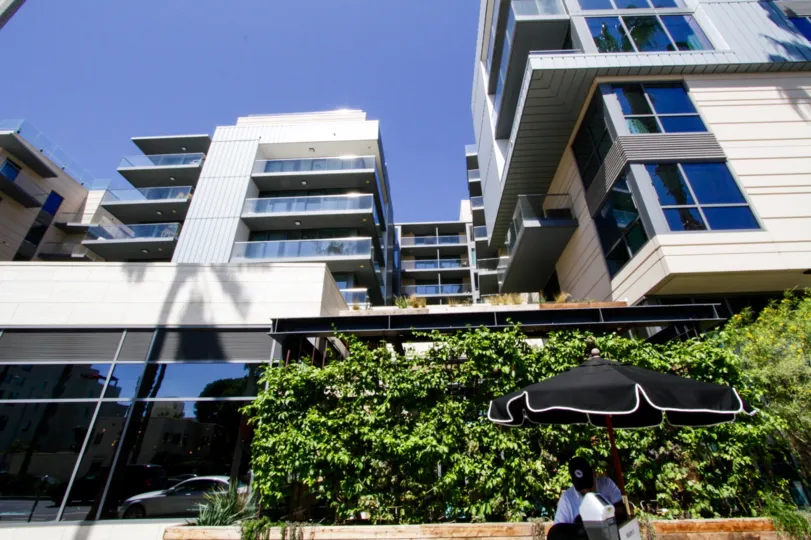 The landscaping seen throughout The Seychelle in Santa Monica