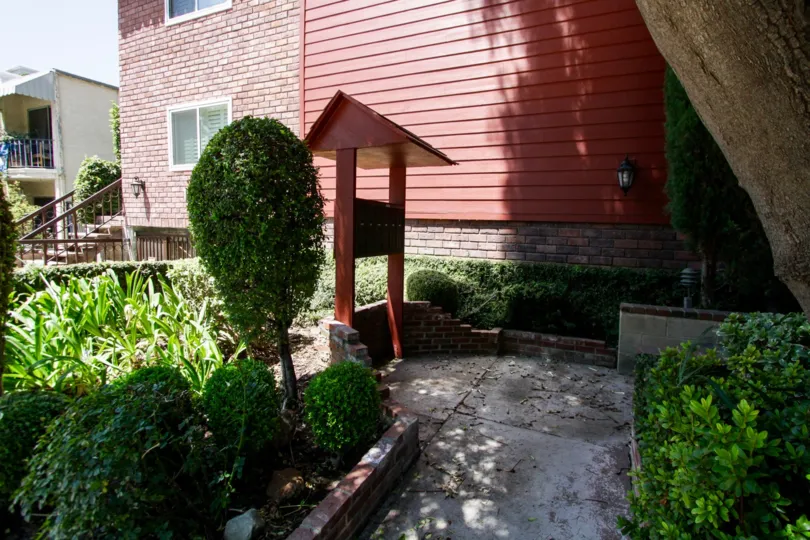 The mail area for 14435 Benefit St