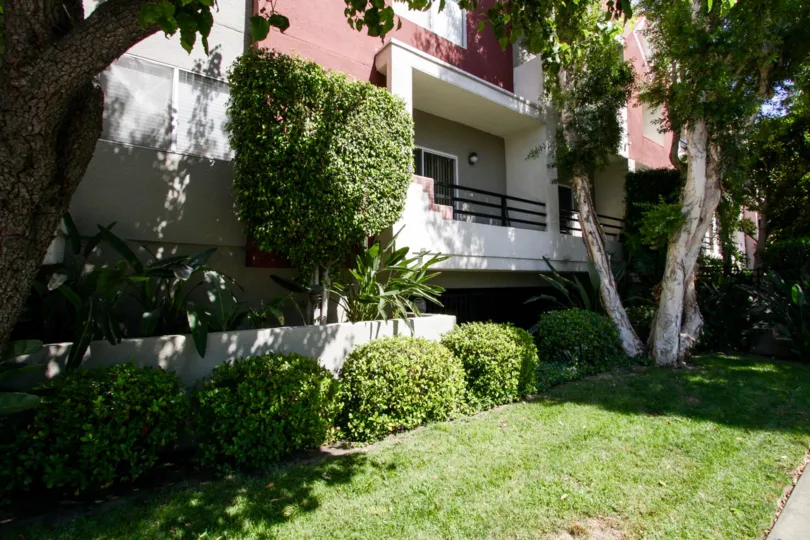 The balconies at 4350 Stern Ave in Sherman Oaks