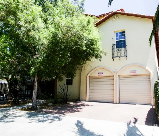 The garage for 4442 Vista Del Monte Ave