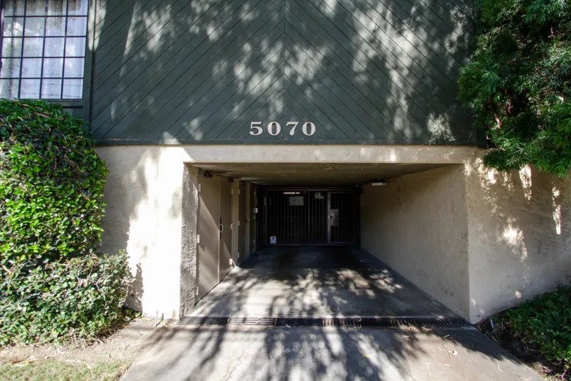 The parking for 5070 Kester Ave in Sherman Oaks