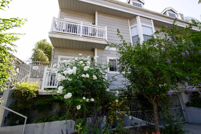 The landscaping at Canyon Sherman Oaks in Sherman Oaks