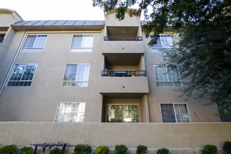 The Chateau Royale building in Sherman Oaks