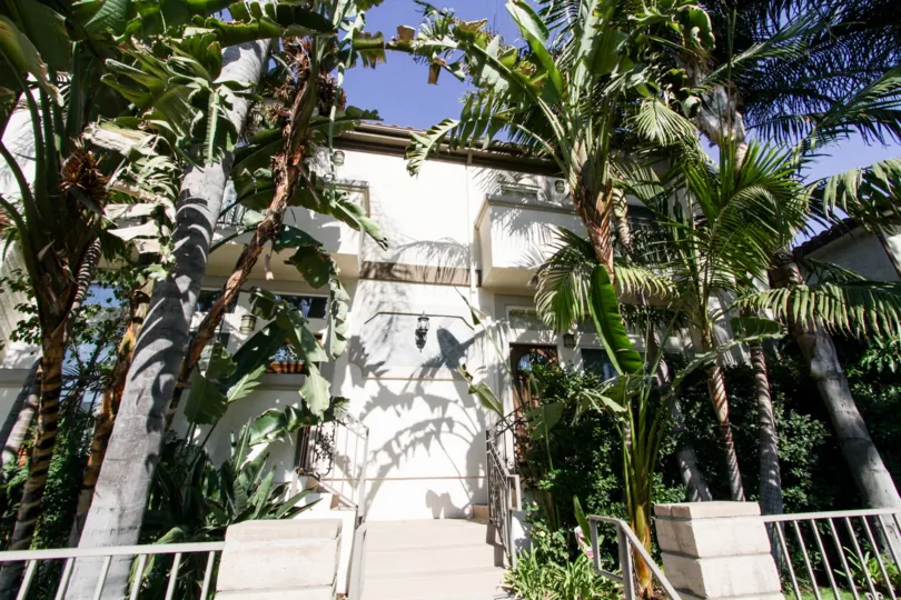 The landscaping at Costa Azure in Sherman Oaks