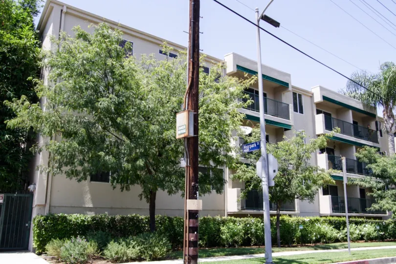 The Country Club Condominiums building in Sherman Oaks