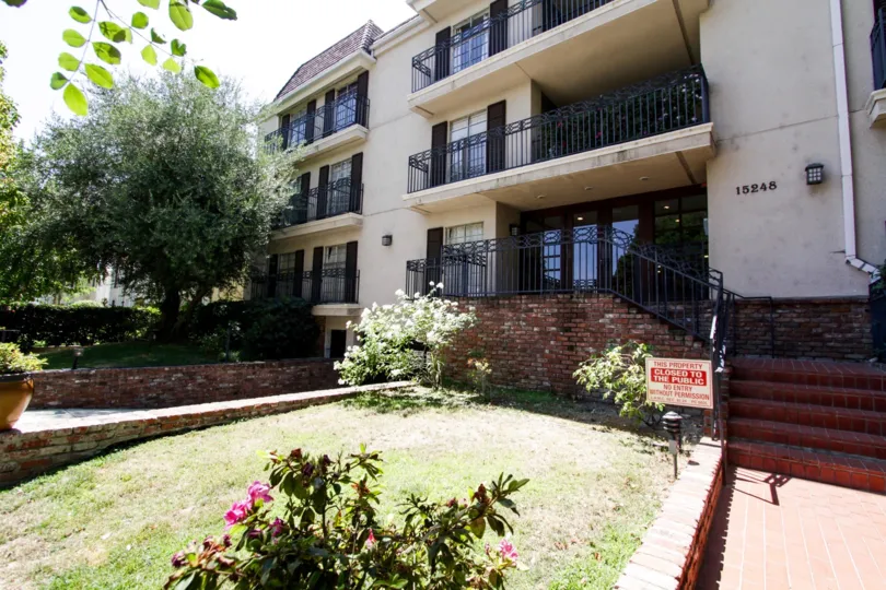 The yard in front of Dickens Towwers