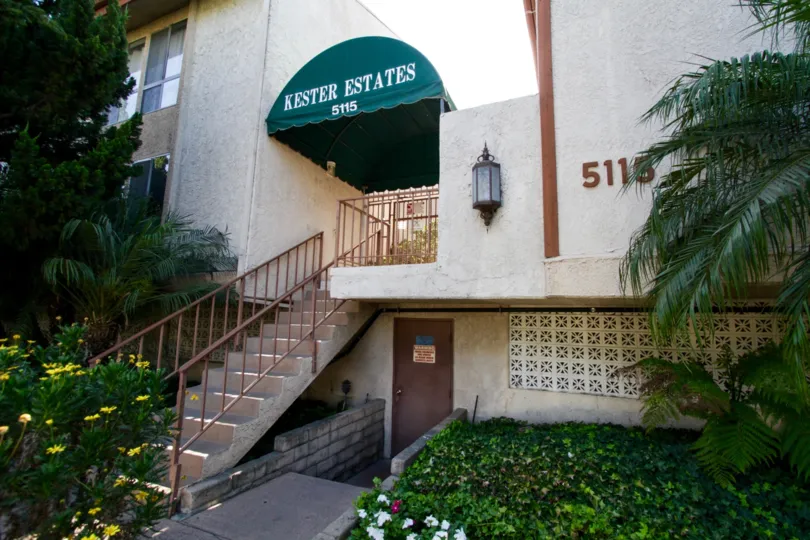The entrance into Kester Estates in Sherman Oaks