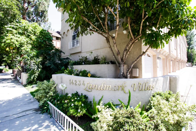 The entryway at the Landmark Villas