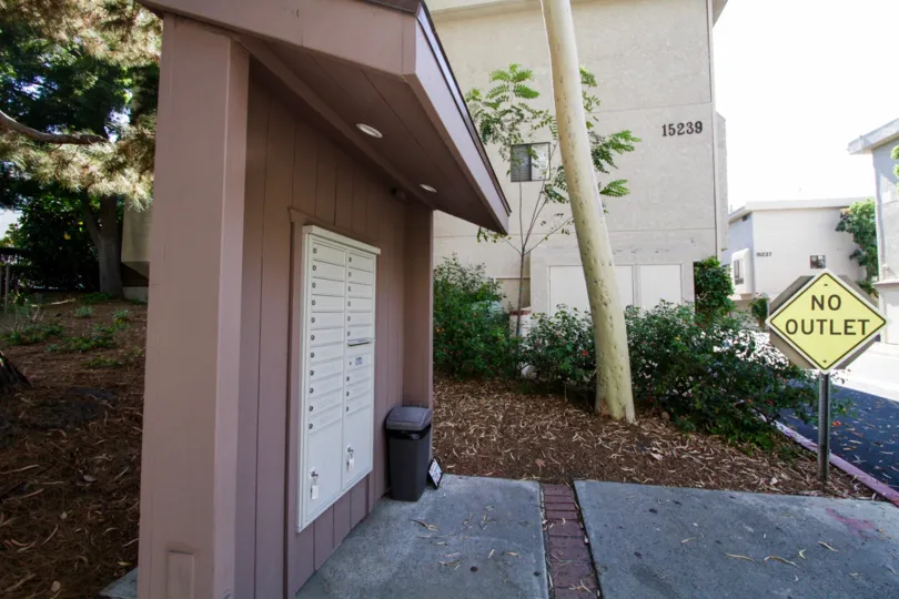 The mail area at Oak Pointe
