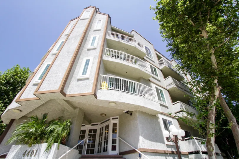 The balconies at Oaks at Sepulveda in Sherman Oaks
