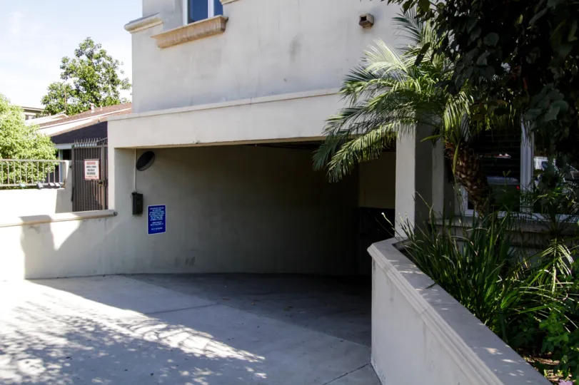 The parking at Villa Trevi in Sherman Oaks