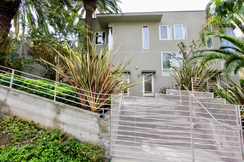 The walkway up to Allesandro Palms in Silver Lake, California