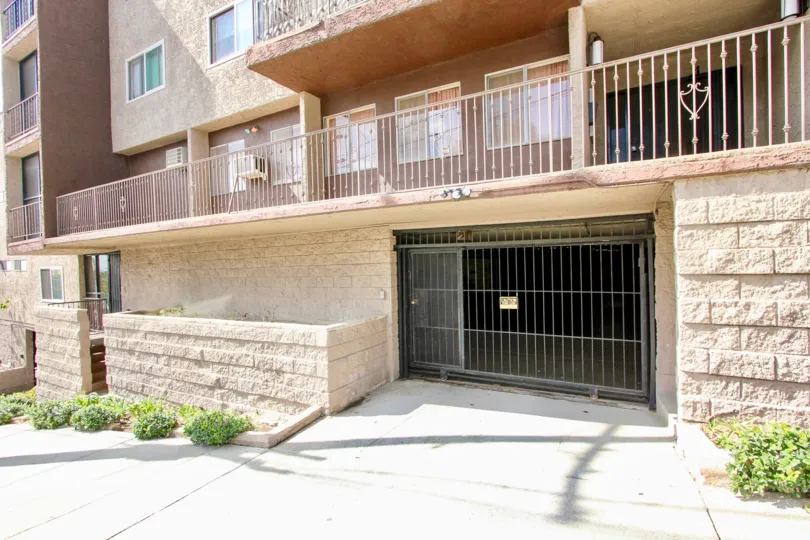 The garage for Silver View Terrace