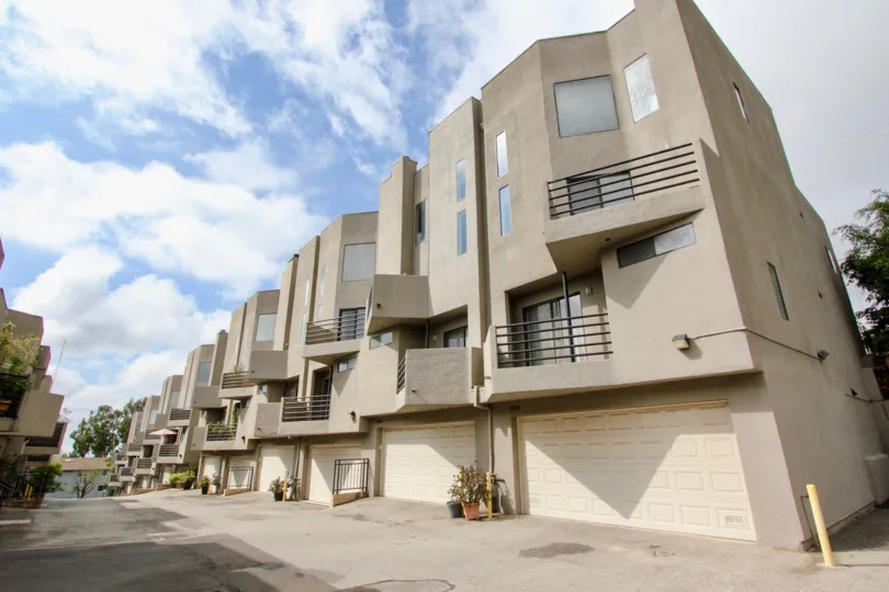The structure of Silverview